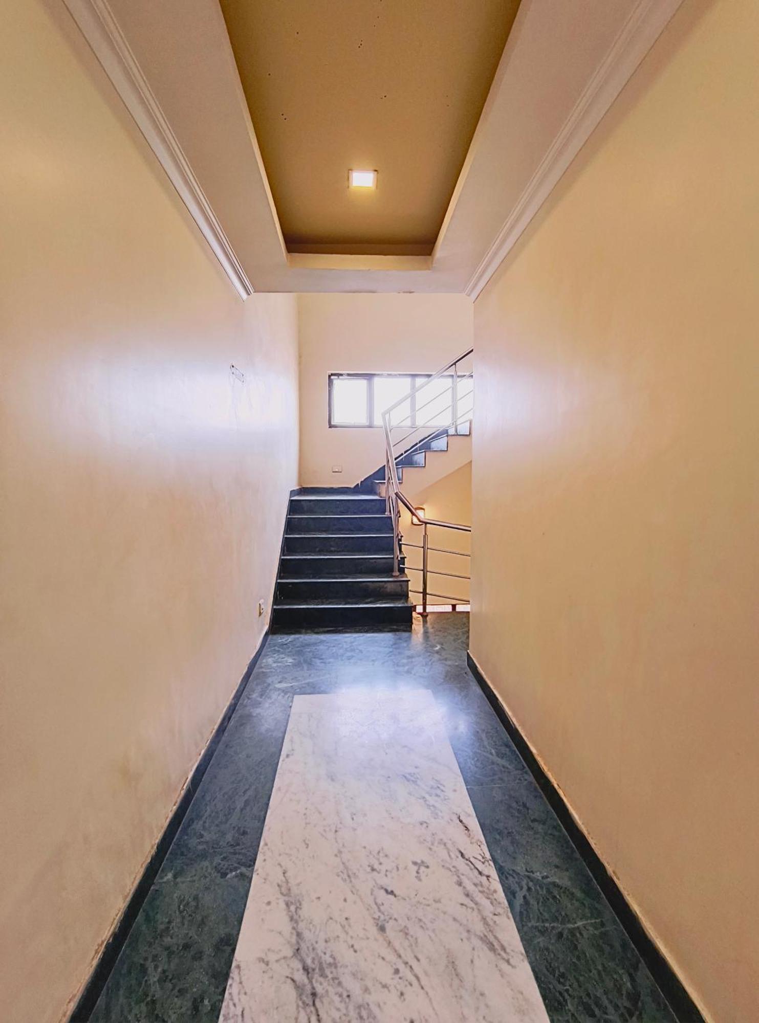 ורנאסי P Palace - Near Kashi Vishwanath Temple מראה חיצוני תמונה
